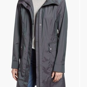 Women's Gray Raincoat